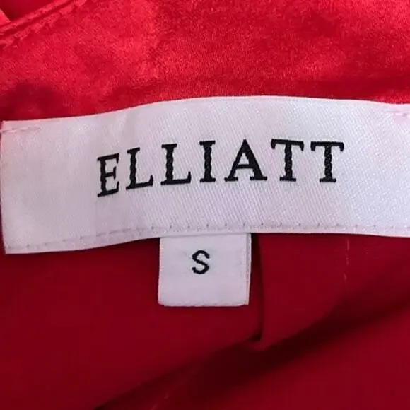 Elliatt Red Silk Satin Halter Sleeveless Deep V Neck Backless Romper Shorts Sz S - Picture 5 of 6